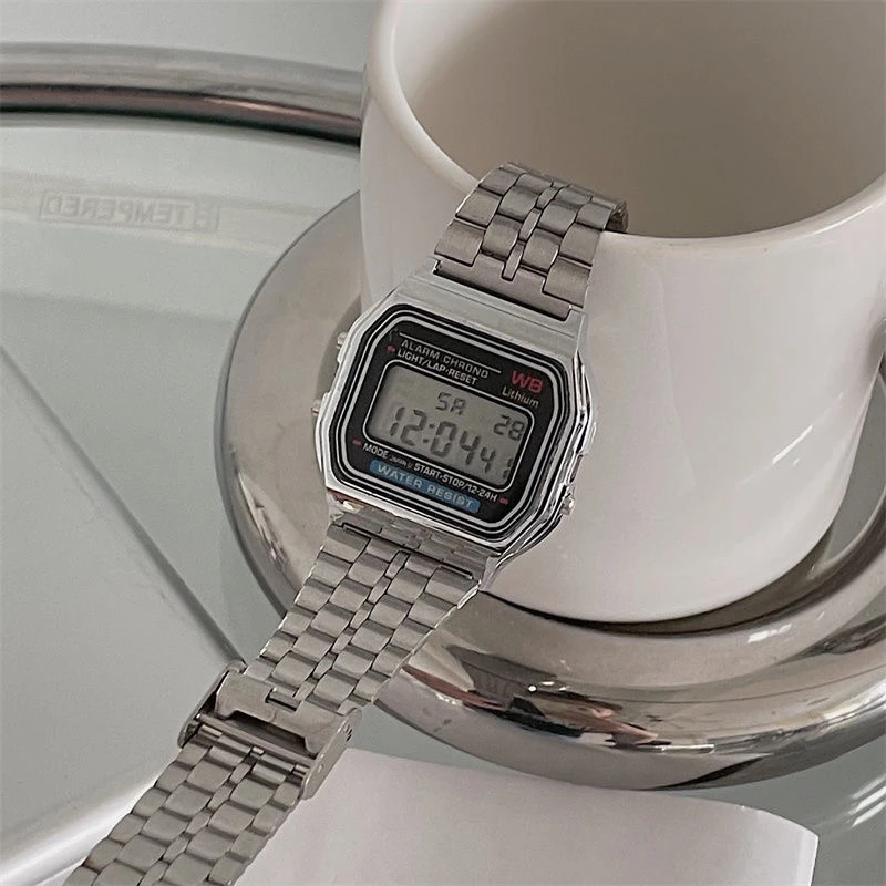 复古小方块金色手表男女ins风初高中学生党嘻哈潮流多功能电子表