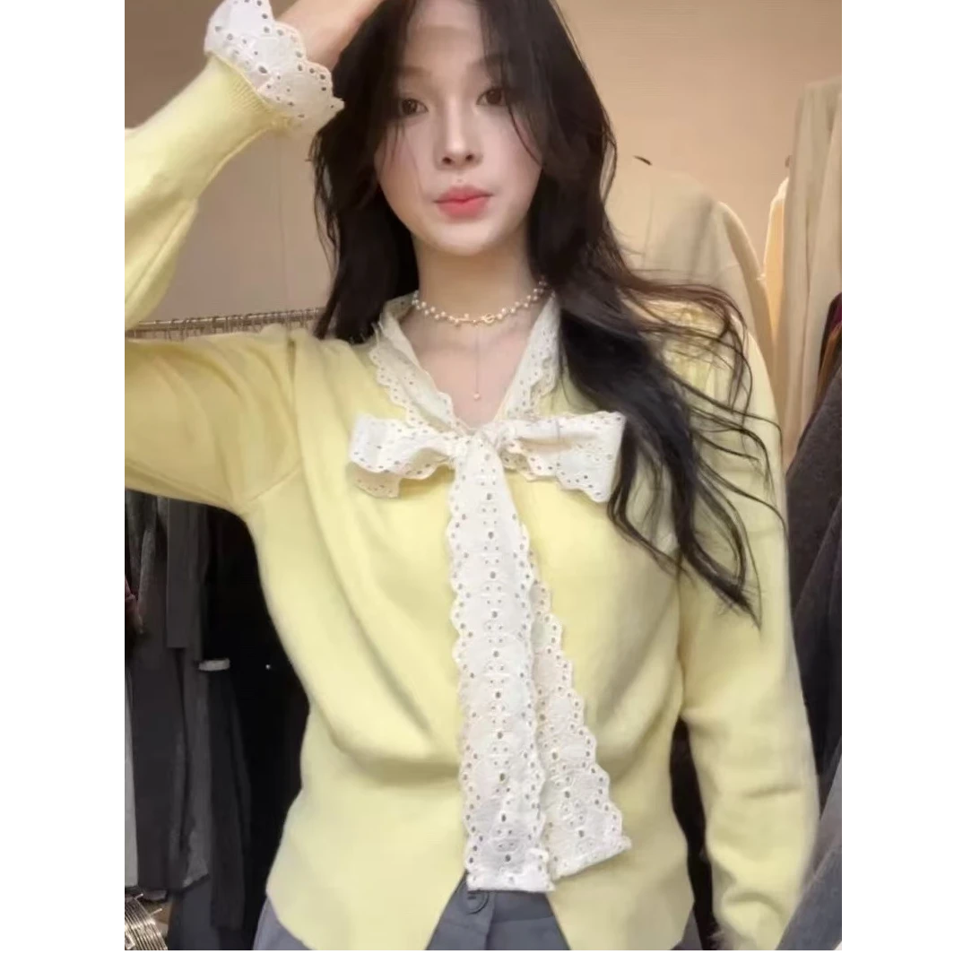 【嘉人有约】4T4T 系带蝴蝶结蕾丝针织开衫  003