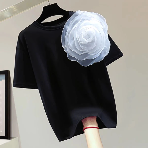 2025年夏季新款立体大花装饰宽松设计师款短袖T桖女百搭圆领上衣