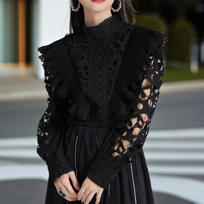 2025年春季新款女装流行蕾丝拼接长袖衬衫女荷叶边镂空灯笼袖上衣