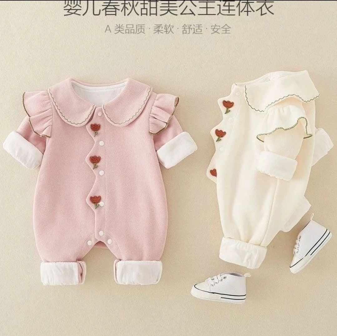 冬季加绒新款女宝宝长袖连体衣公主风超萌可爱外出哈衣新生儿爬服