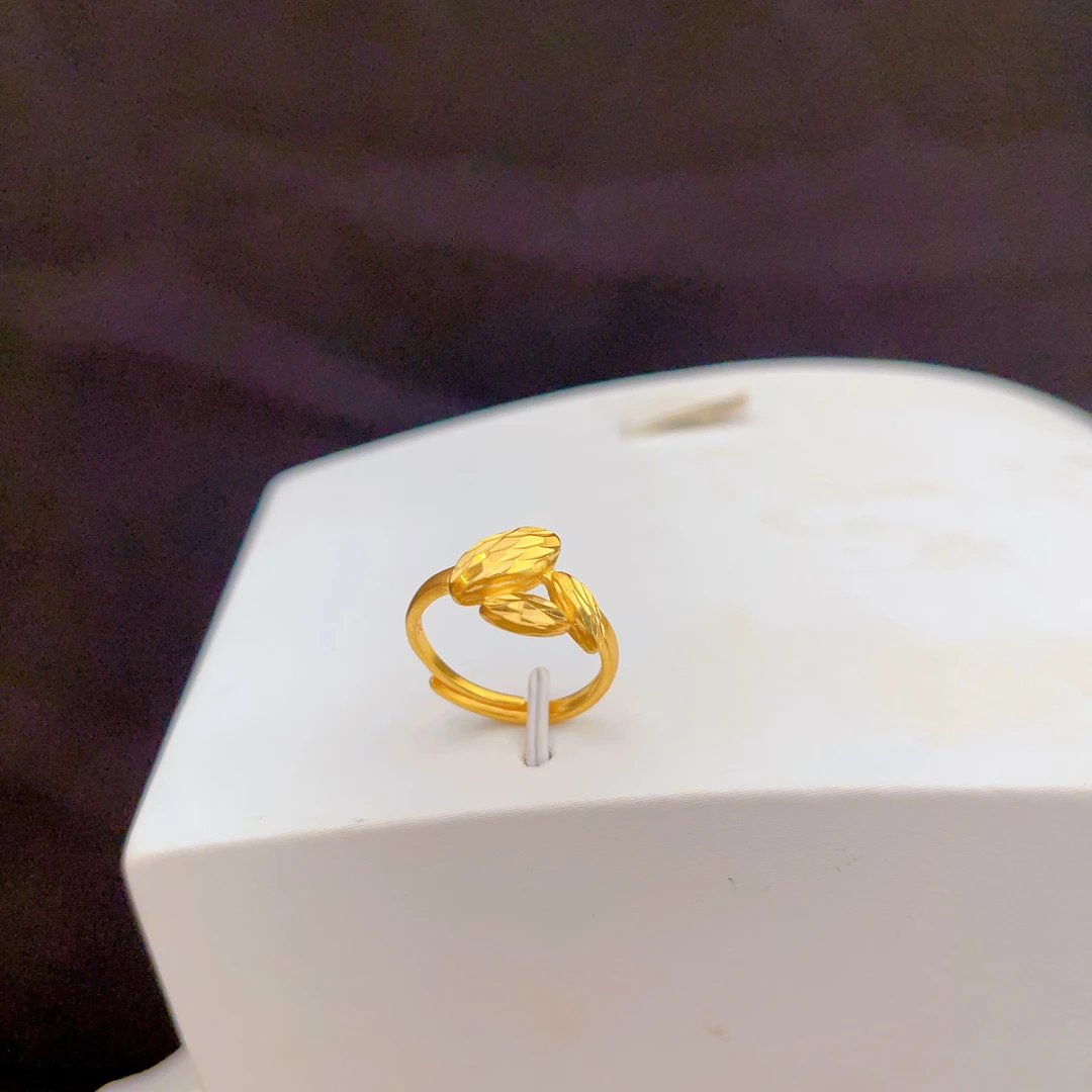 铜合金戒指 157新款戒指爆款白搭时尚金色