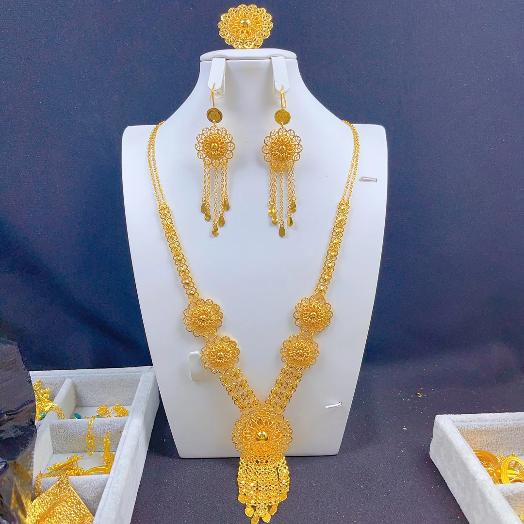 铜合金项链 78新款三件套首饰耳环项链戒指爆款白搭时尚