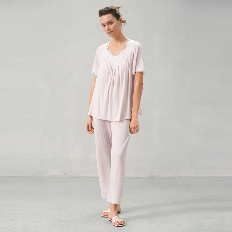 爱慕AIMER睡美人系列居家短袖带杯分身套装AM469671