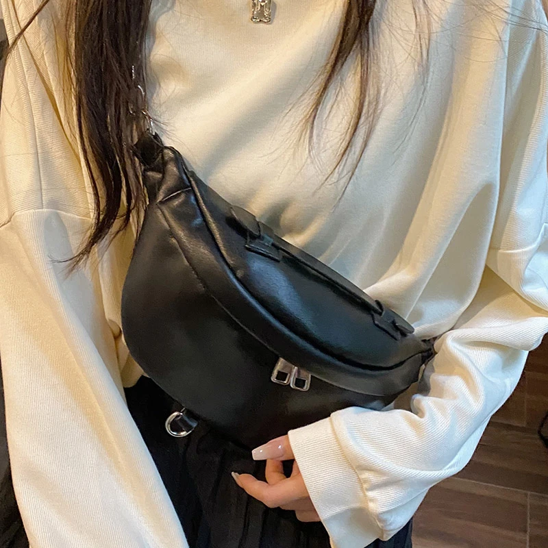 佐猫今年流行包包女款爆款2023新款胸包百搭包包质感小众斜挎包女