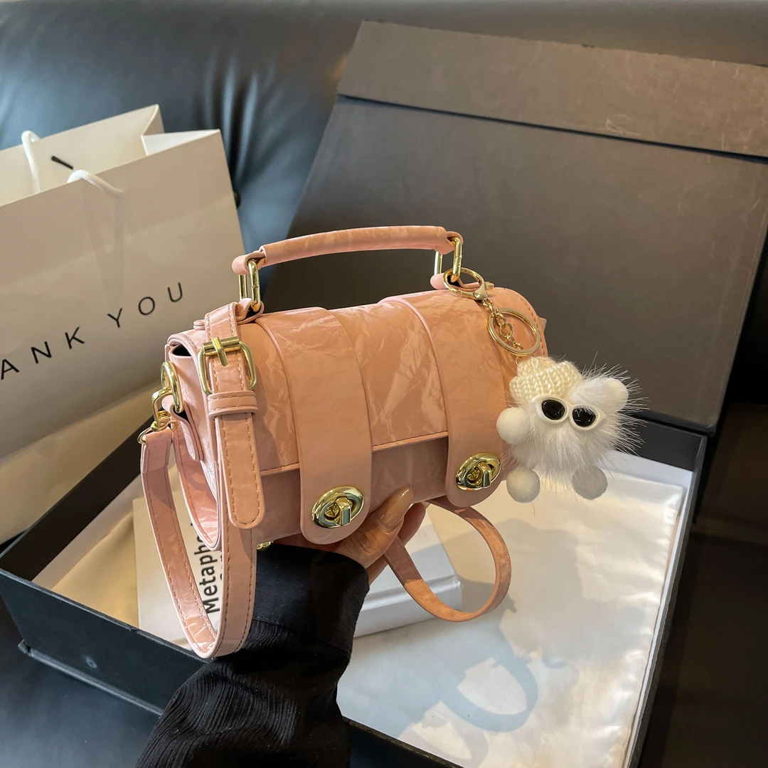 佐猫女士包包2025春夏新款高级感小众斜挎包时尚百搭少女心单肩包