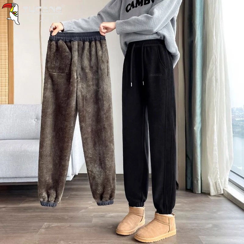 啄木鸟冬季新款羊羔绒束脚裤女加绒加厚保暖显瘦休闲外穿运动裤子