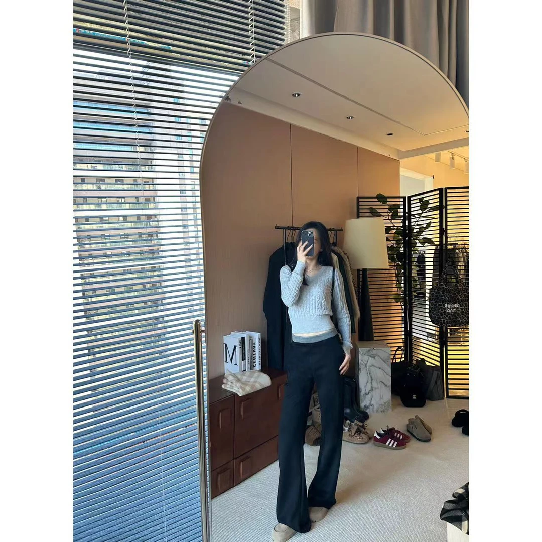 【如此简约】院风V领长袖麻花短款毛衣★