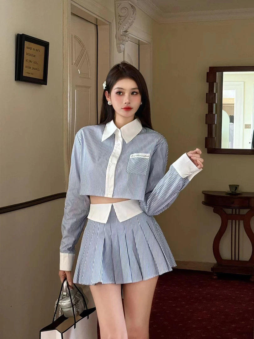 【清仓】时尚套装条纹拼色短衬衫百褶裙两件套w3817