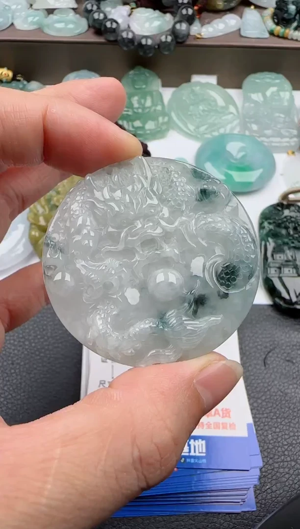 【闪购商品】翡翠颈饰未镶嵌1