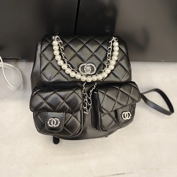 2024新款韩版链条大容量双肩包时尚潮流背包