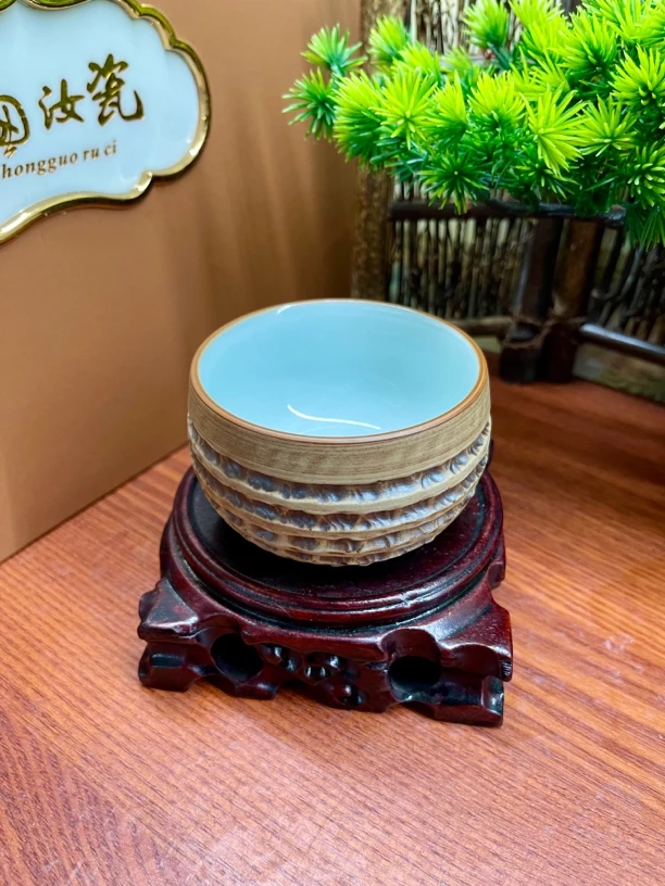 月白釉高端手拉杯，120毫升