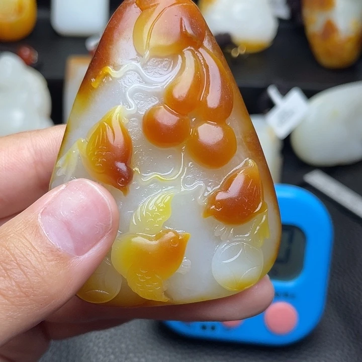 和田玉挂件未镶嵌j**vT