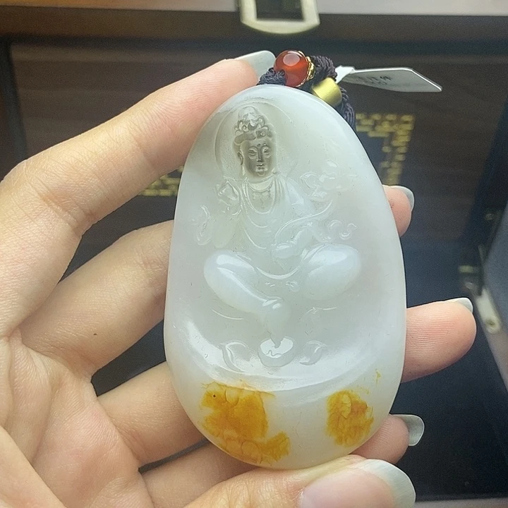 和田玉颈饰未镶嵌N