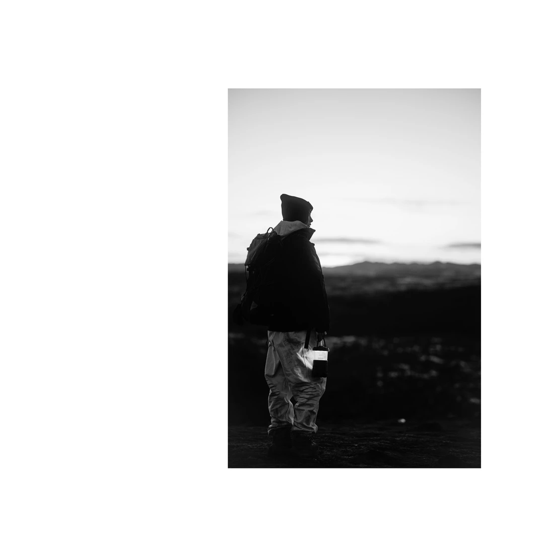 1181-ZHUQIQICUSTOM小众設計潮牌【擺脫路人】连帽机能网纱短衬衫