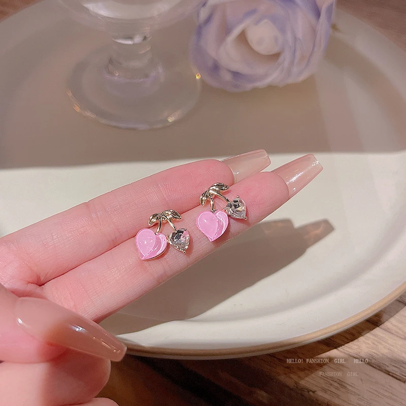 S925银针简约小清新粉色水蜜桃耳环女ins潮爱心水钻