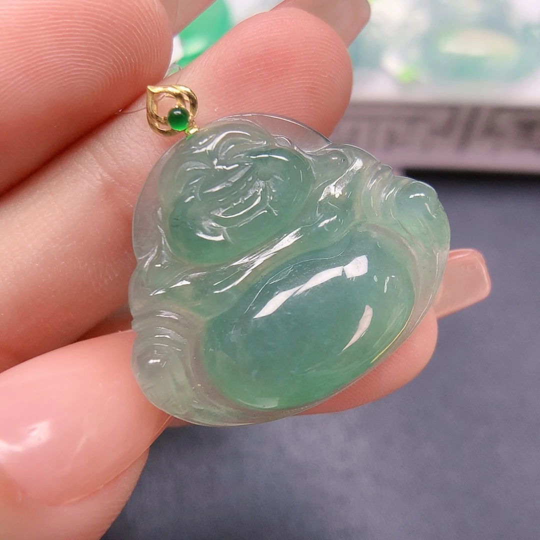 翡翠颈饰18K金镶嵌佛公