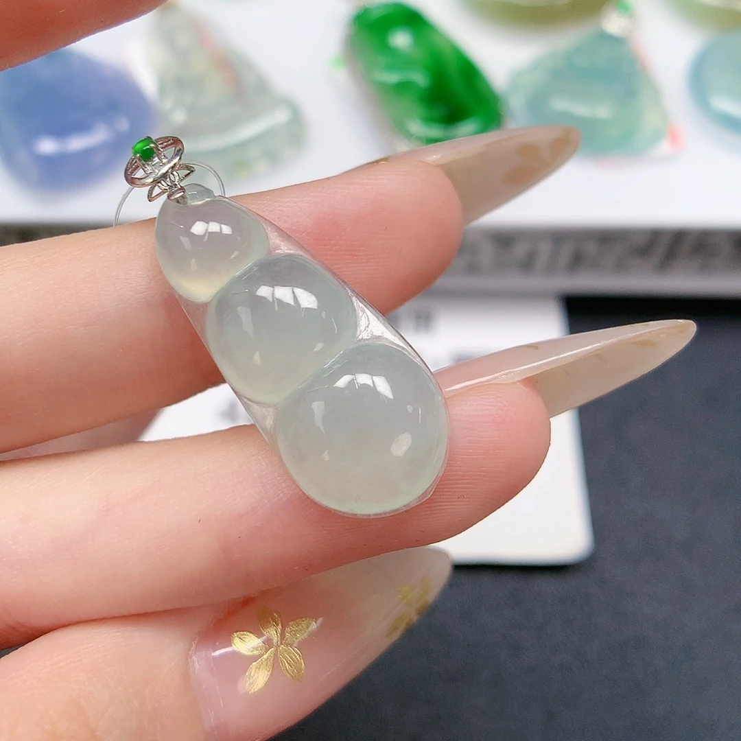 翡翠颈饰18K金镶嵌8888888888888