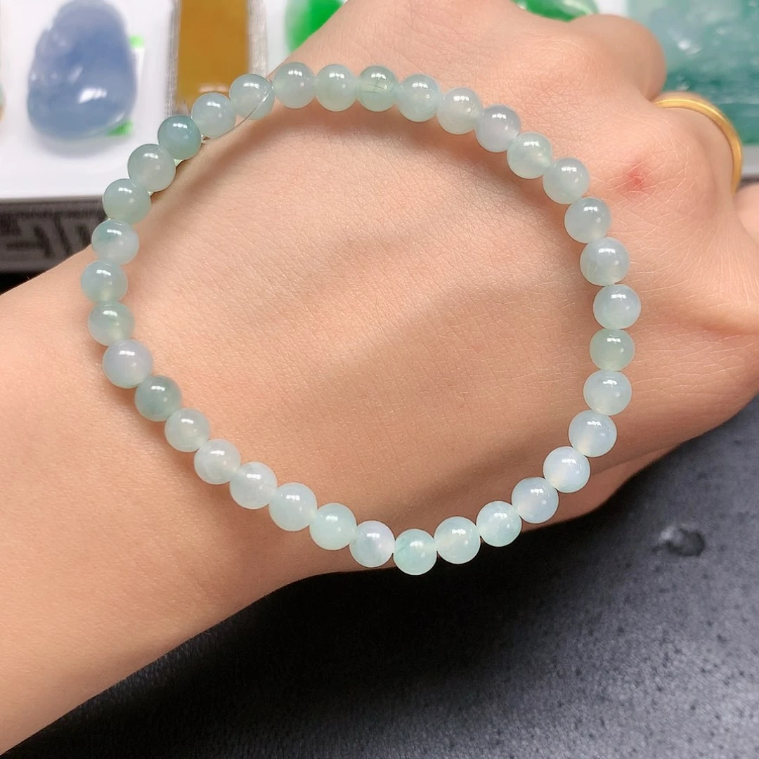 翡翠颈饰未镶嵌手串5.4
