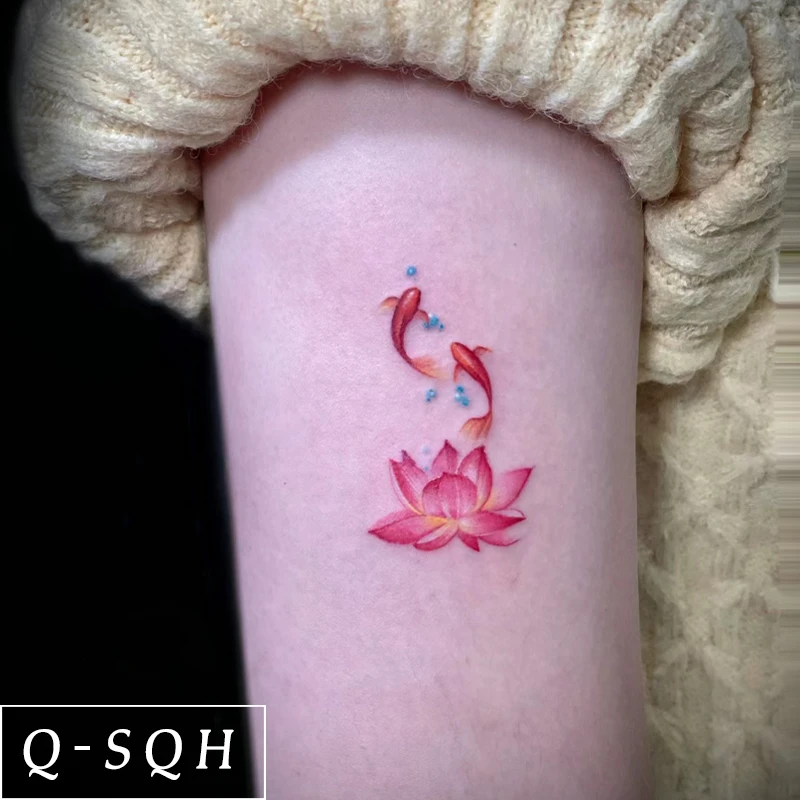 Q-SQH 莲花与锦鲤 2024新款招财彩色纹身贴防水持久学生清新手腕