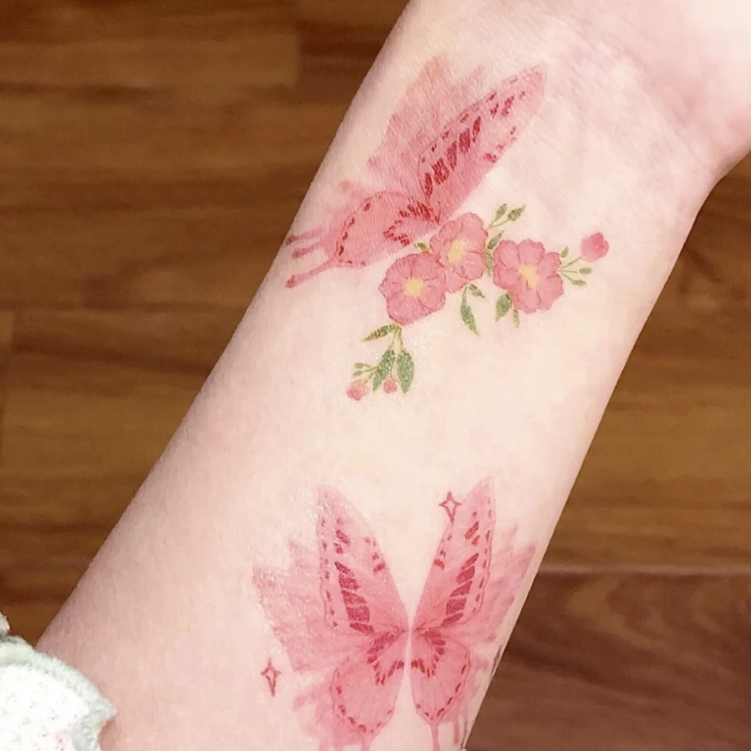 网红同款少女蝴蝶玫瑰彩色纹身贴手腕 锁骨防水持久逼真不反光ins