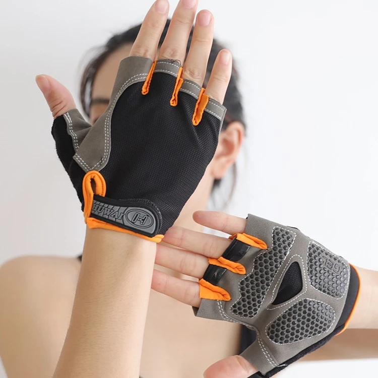 556健身手套女透气防滑运动护掌瑜伽器械专业训练半指骑行手套