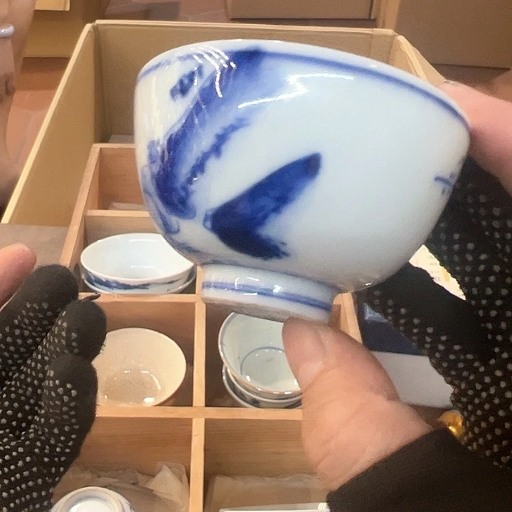 瓷器周边默认瑕疵