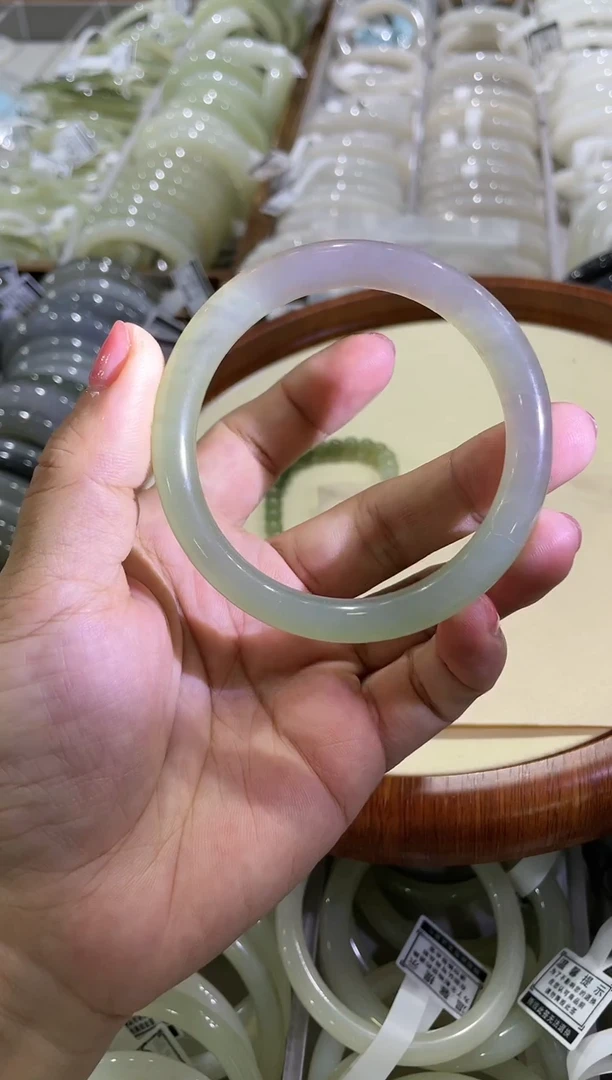 【闪购商品】和田玉手镯未镶嵌手镯（多样性发其一）