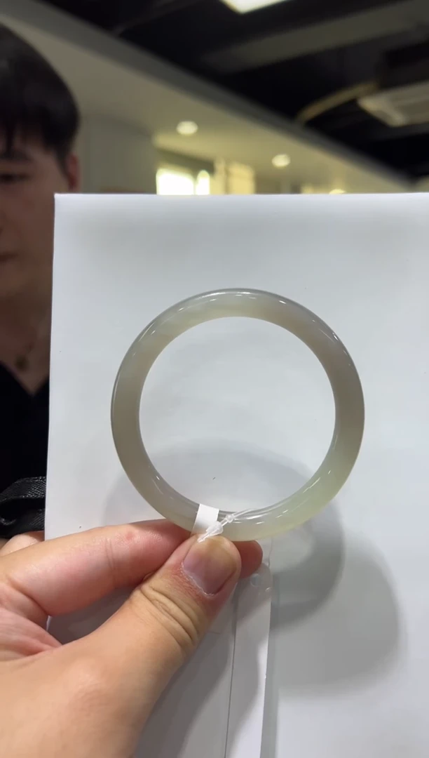 【闪购商品】和田玉手镯未镶嵌58-59圈口特色冰烟紫手镯