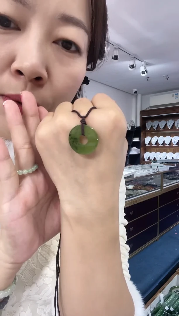 【闪购商品】和田玉吊坠(不含链)未镶嵌小圆环