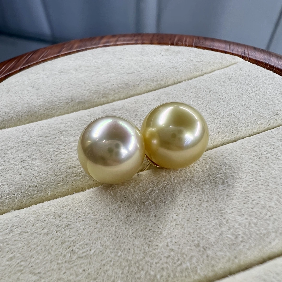 【QQ】海水南洋金珠18k金耳钉 9-10mm