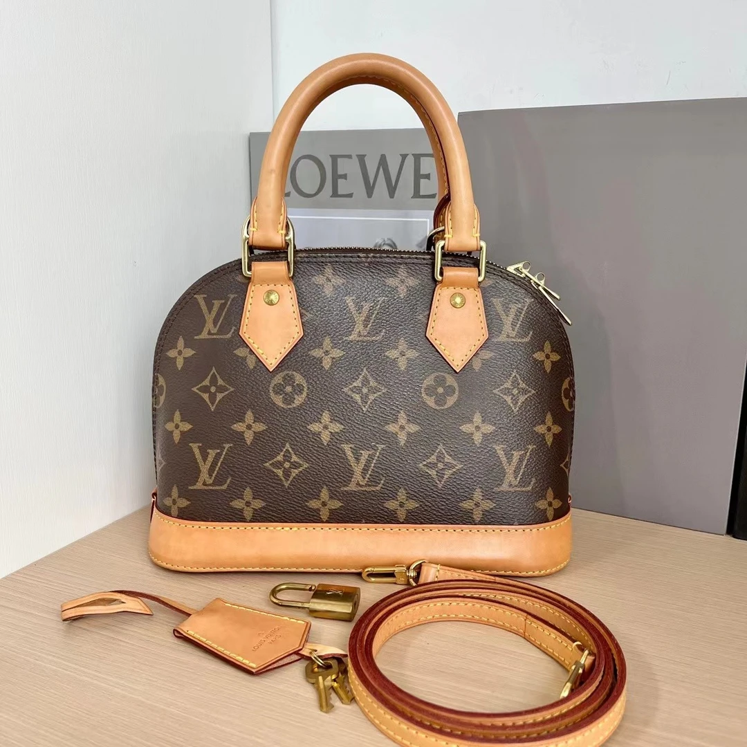 95新 LouisVuitton/路易威登 10095077 贝壳bb ML0139