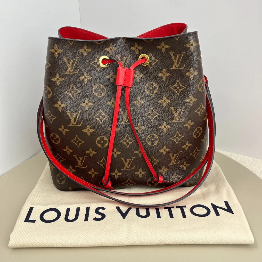 95新 LouisVuitton/路易威登 B117 LV红色水桶