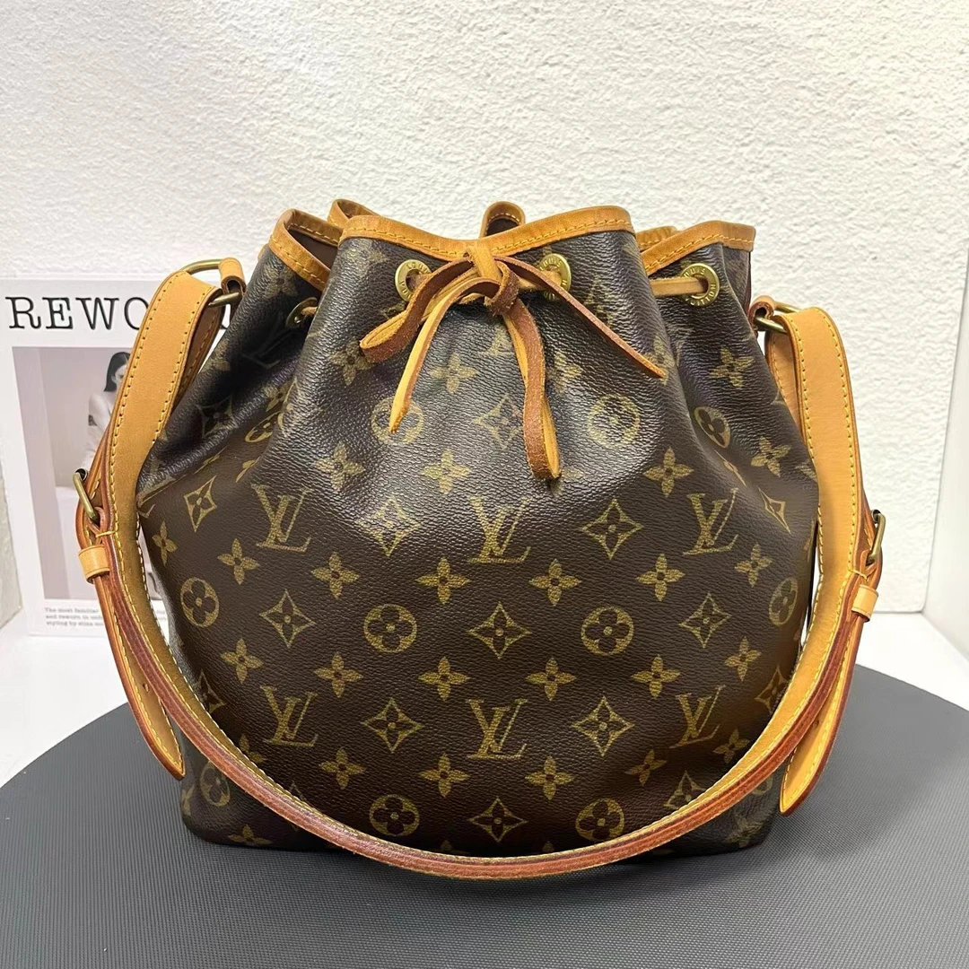 95新 LouisVuitton/路易威登 9710603 LV中古抽绳水桶 AR4079