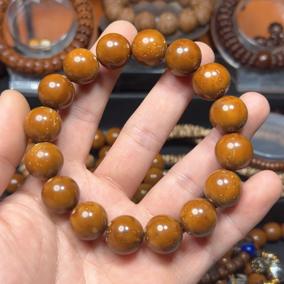 【闪购商品】紫金鼠手串不***腾