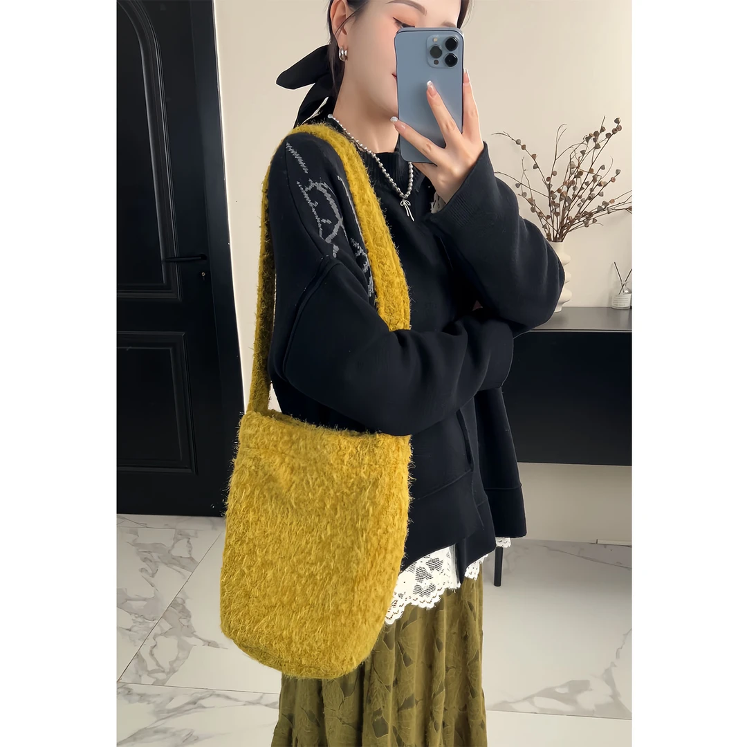 ~秋冬新款黄果树大容量高级感通勤单肩斜挎包