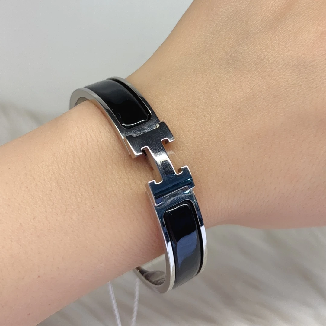 99新 Hermes/爱马仕  Clic H 手镯黑银/公价5850/jlp008289