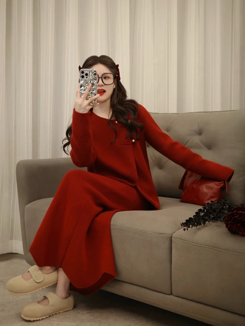 新中式安可拉红长袖套装气质洋气时尚重工冬天穿搭一整套女两件套