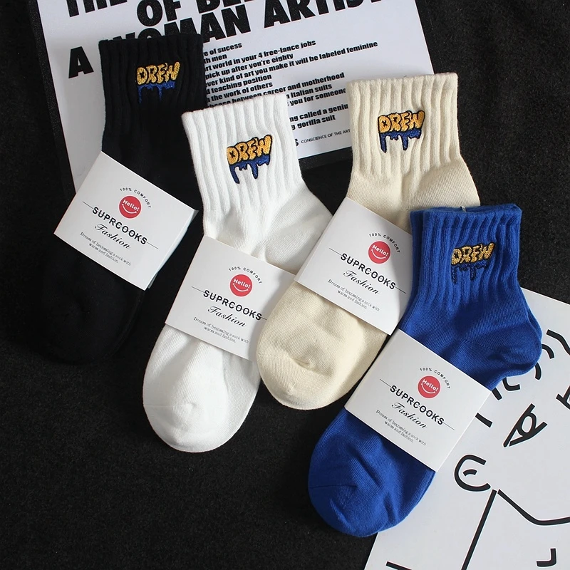 袜子男短袜潮白色刺绣ins女袜纯棉运动透气吸汗防臭春秋季中筒袜