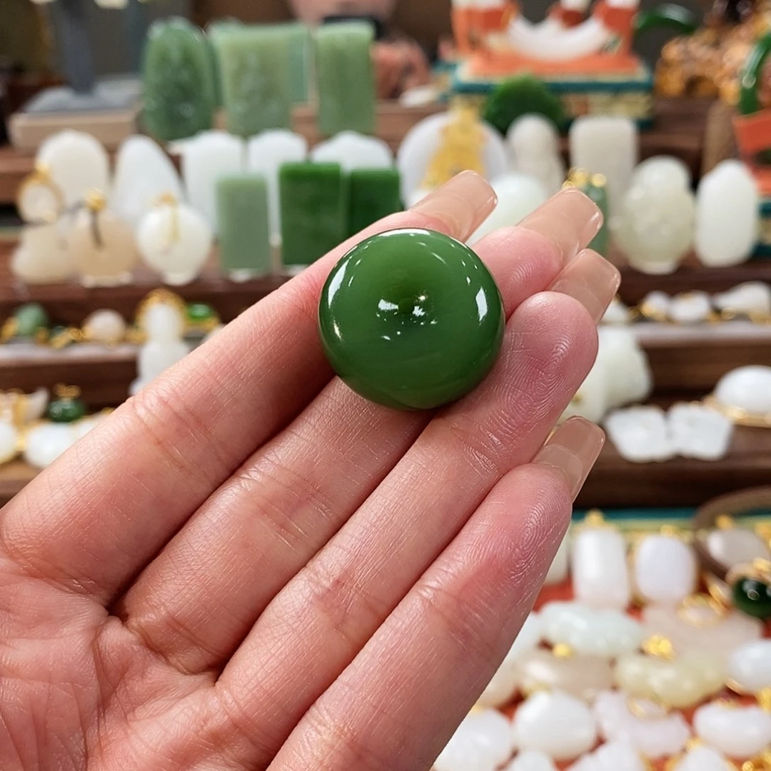 和田玉（碧玉）吊坠(不含链)未镶嵌