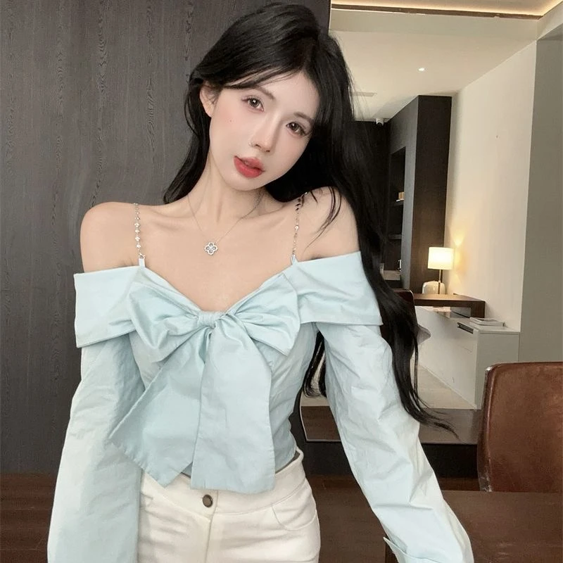纯欲风辣妹一字肩链条蝴蝶结长袖衬衫女春秋季高级感性感衬衣上衣