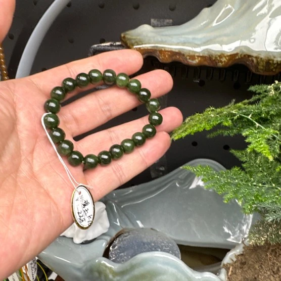 和田玉碧玉圆珠单圈手串辣色菠菜绿9.5mm