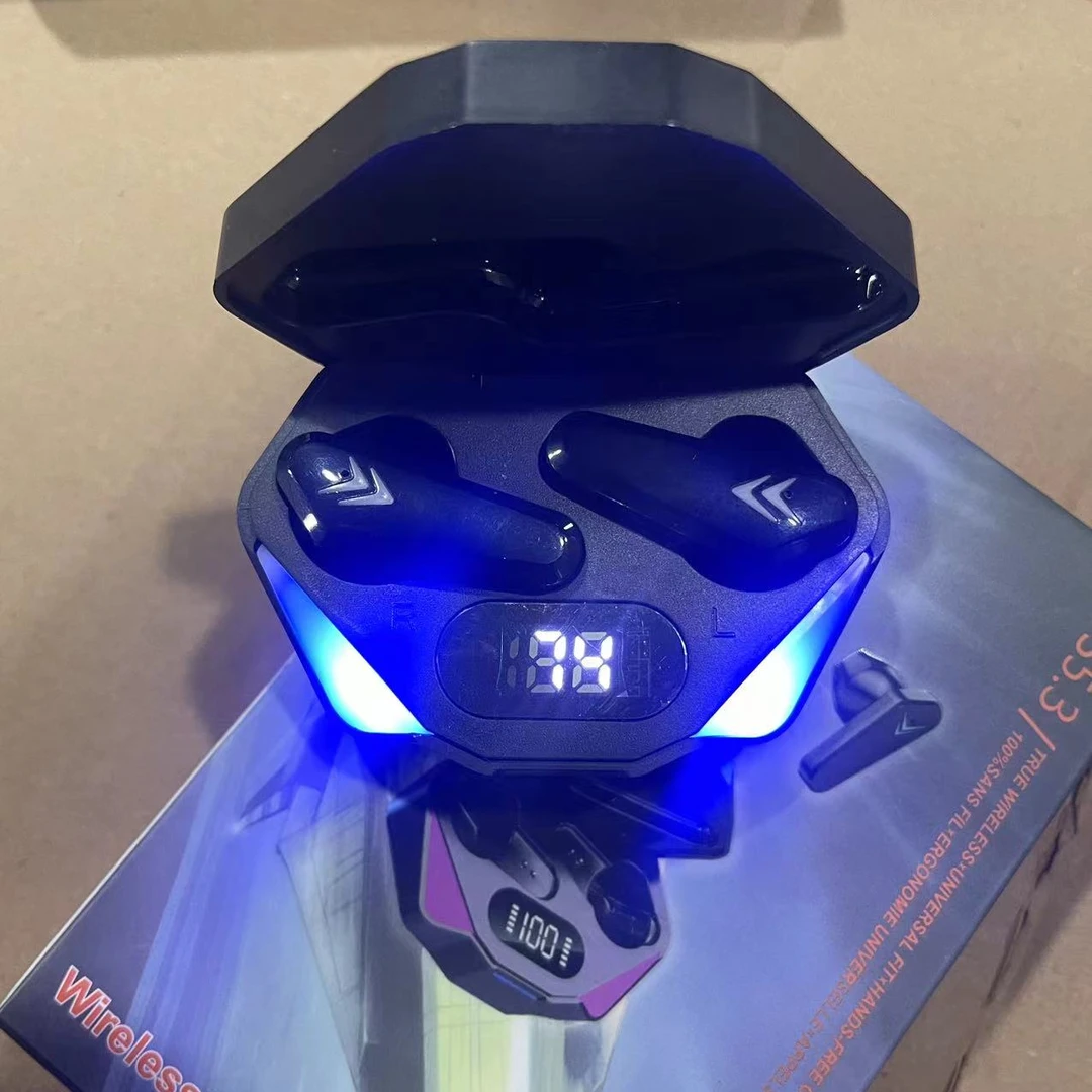 【工厂直发】新款蓝牙耳机游戏降噪酷闪模式通用无线透明创意个性