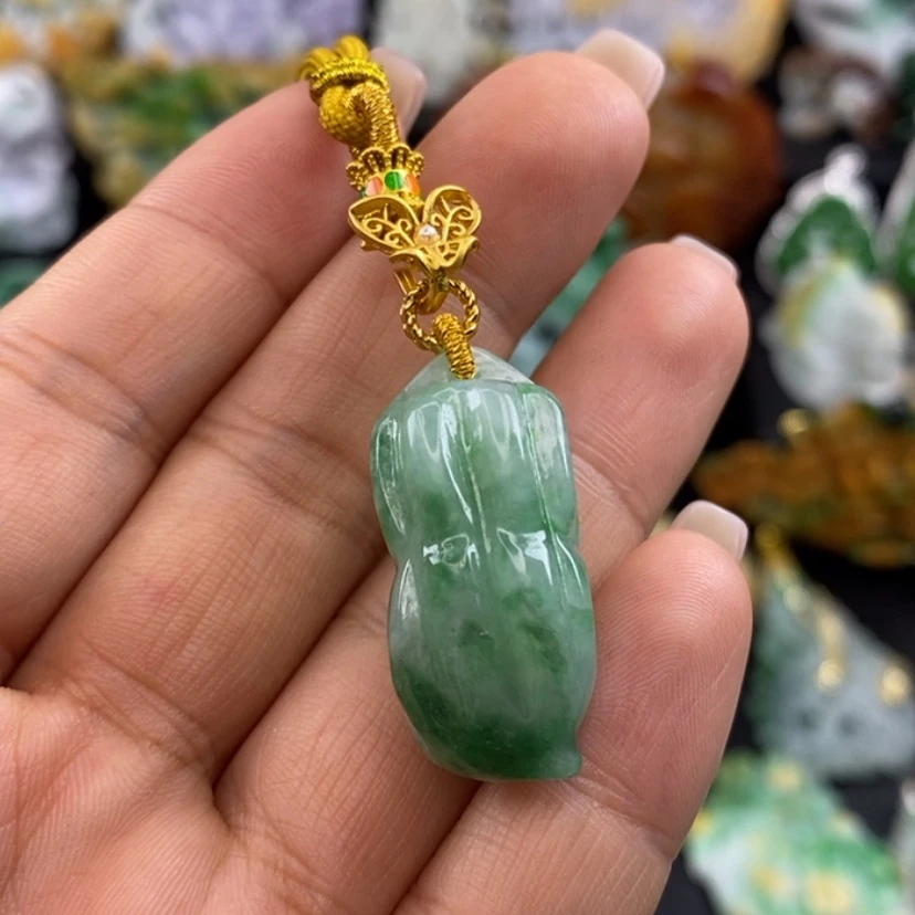 【闪购商品】翡翠颈饰未镶嵌