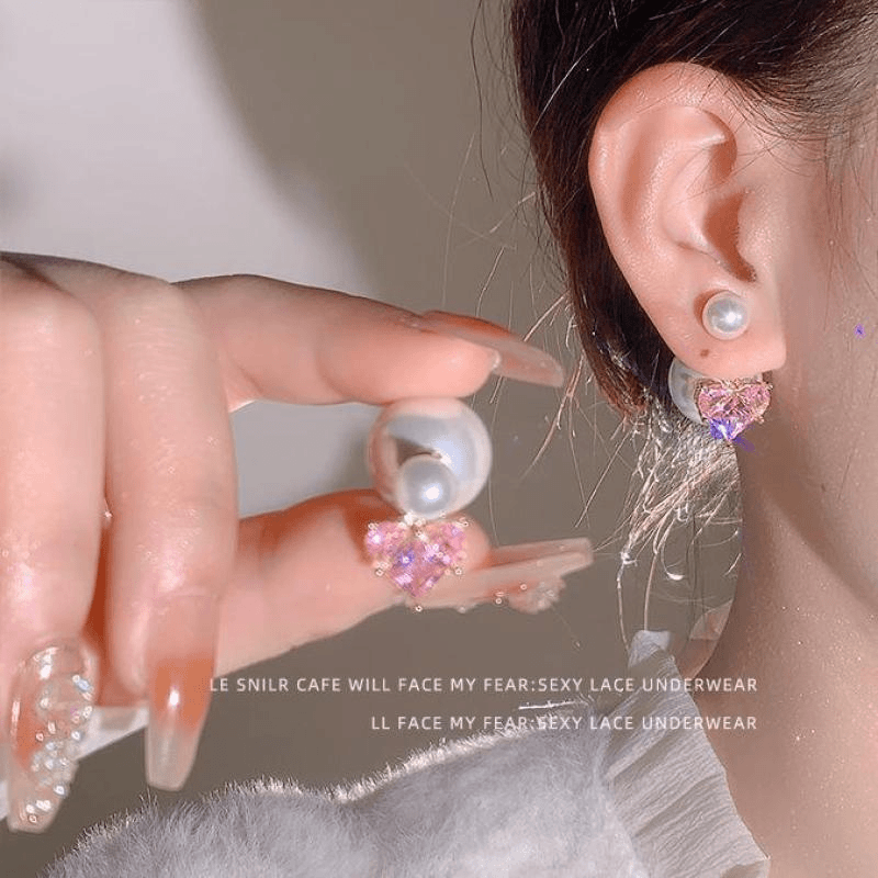 铁合金耳饰 轻奢粉色爱心耳环2023新款潮女网红设计气质百搭耳饰