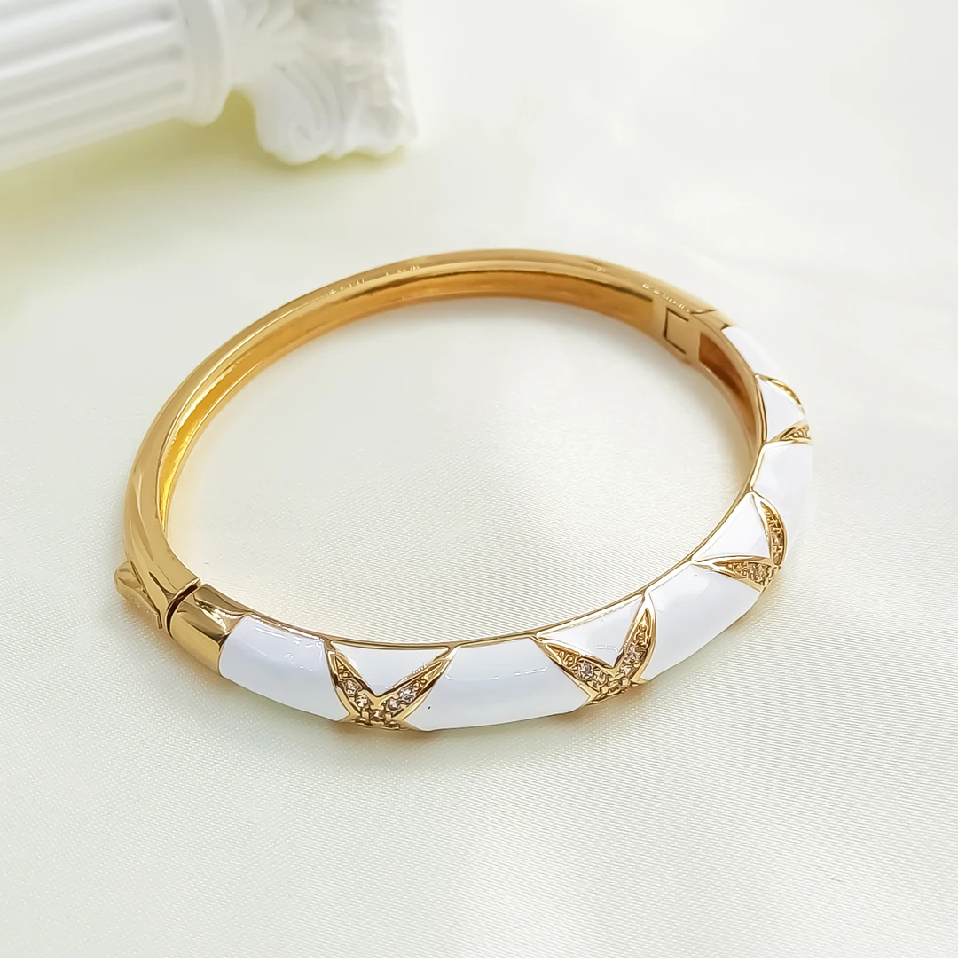 铜合金合成锆石手镯 JNX-55430 手镯简约欧美时尚小众百搭