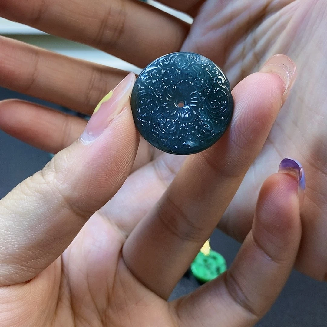 【闪购商品】翡翠颈饰未镶嵌吊坠