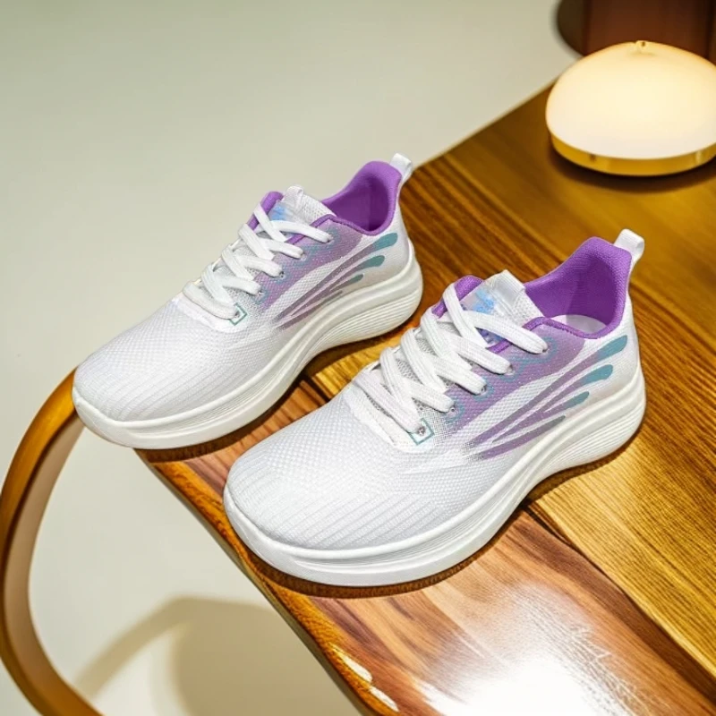 福利新款透气运动鞋软底休闲2024轻便舒适潮流跑步百搭网面低跟