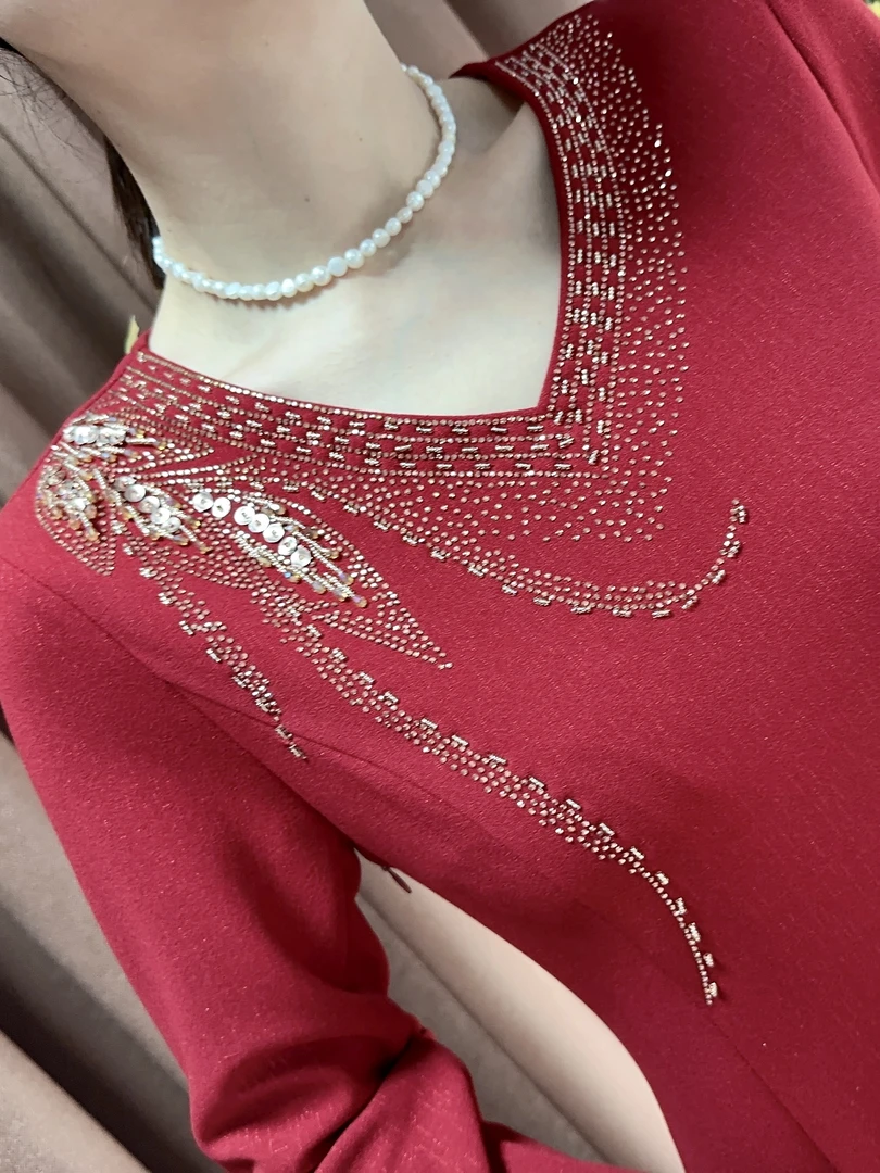 S  1813# 2023新款时尚红色显瘦气质长袖百搭轻奢妈妈装连衣裙