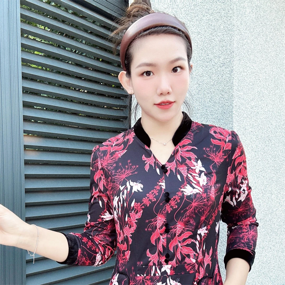 977 # 长袖时尚妈妈装显瘦气质高贵舒适口袋连衣裙长裙